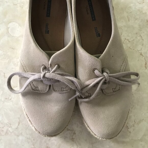 Clark's Collection Sz 8.5 Azella Jazlynn Natural Suede and Jute Sneaker - Picture 3 of 13